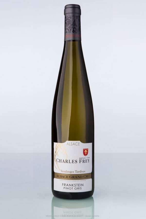 bouteille de vin d'Alsace Pinot gris vendanges tardives Charles Frey